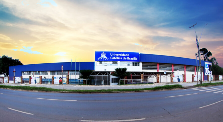 Universidade Católica